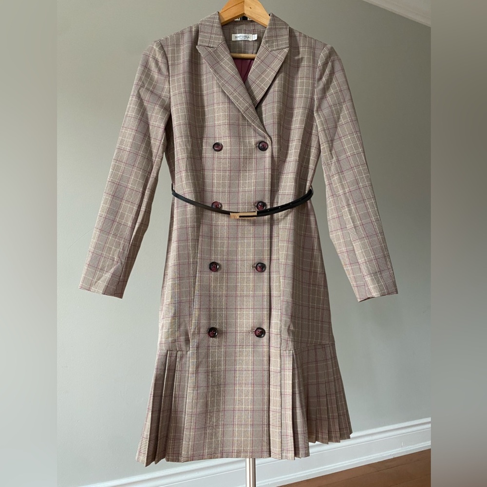 Suit dress